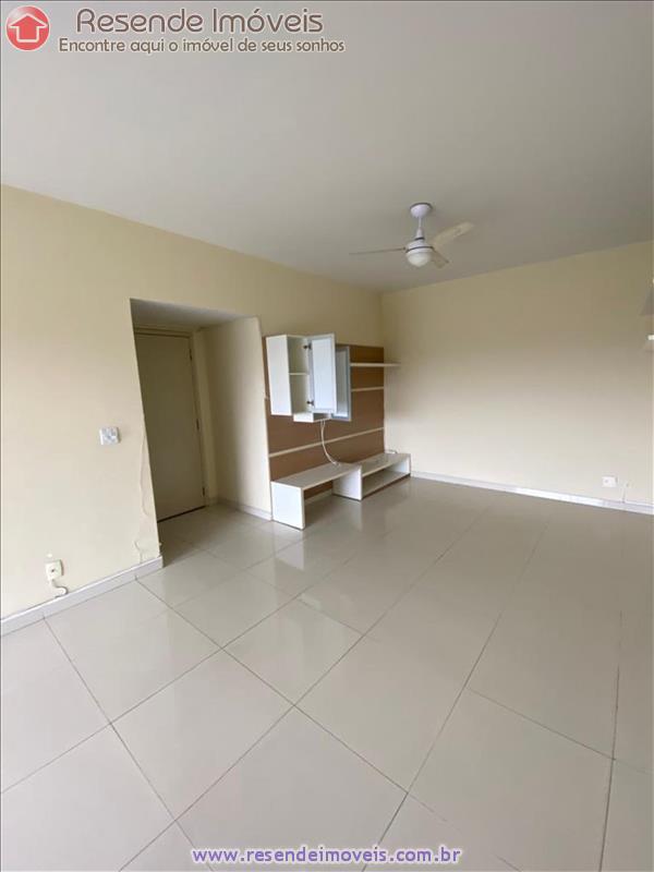 Apartamento a Venda no Comercial em Resende RJ