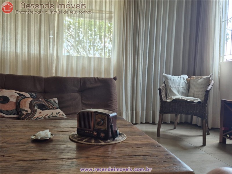 Casa a Venda no Montese em Resende RJ