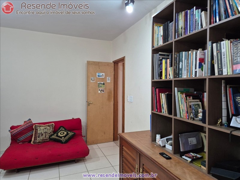 Casa a Venda no Montese em Resende RJ