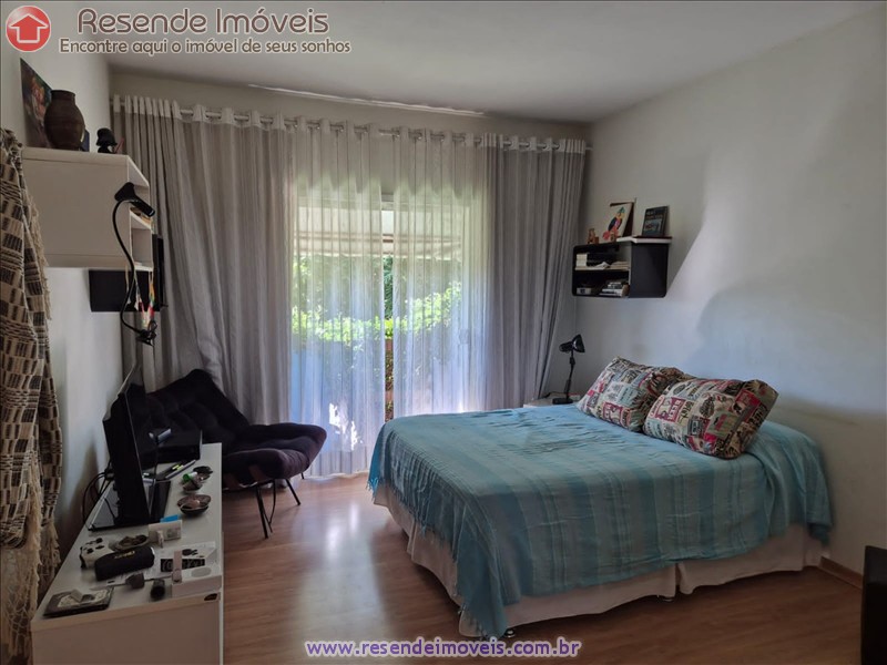 Casa a Venda no Montese em Resende RJ