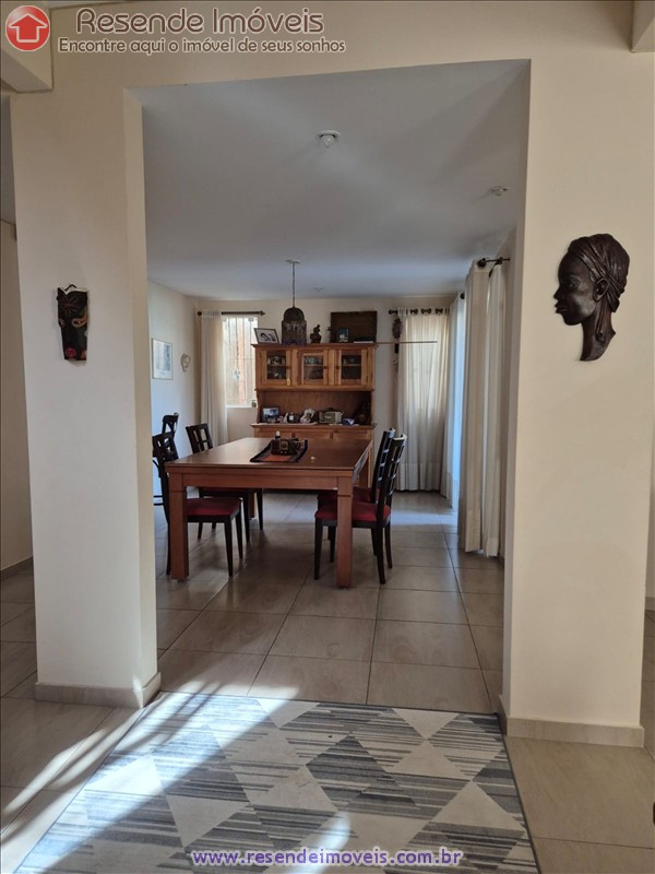 Casa a Venda no Montese em Resende RJ