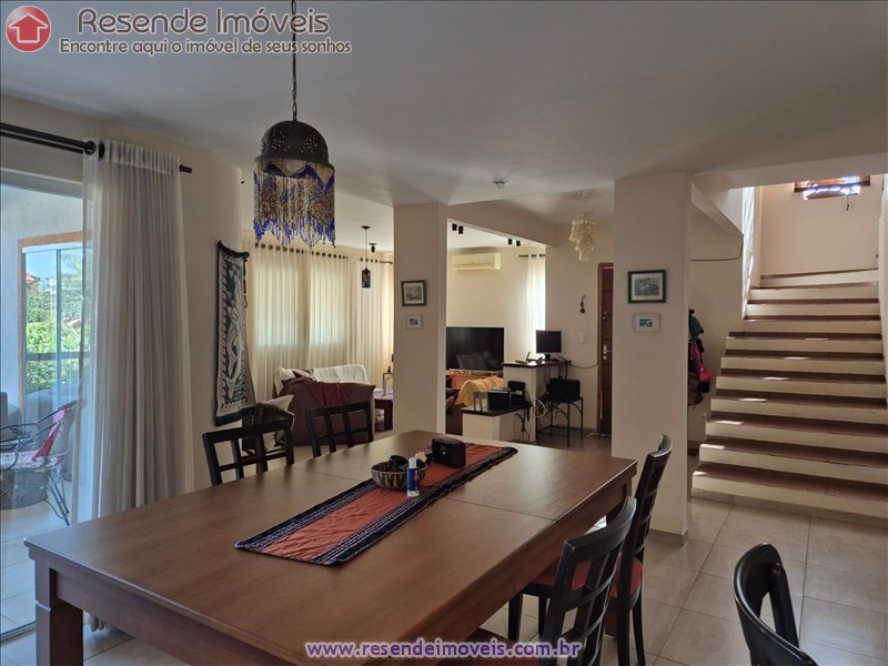 Casa a Venda no Montese em Resende RJ