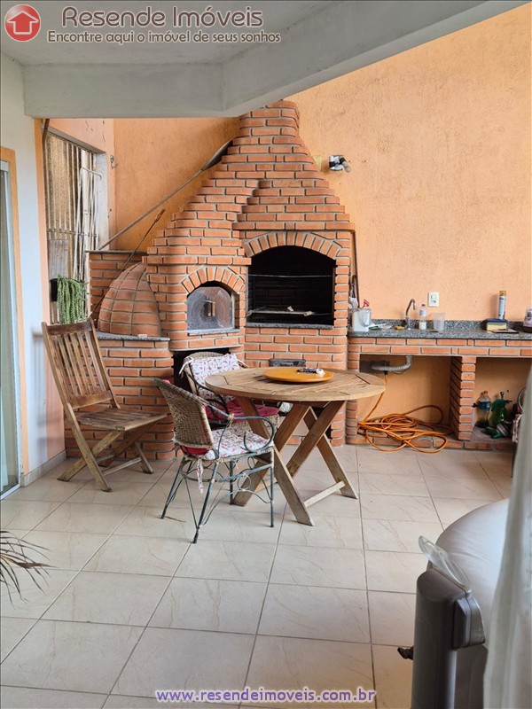 Casa a Venda no Montese em Resende RJ