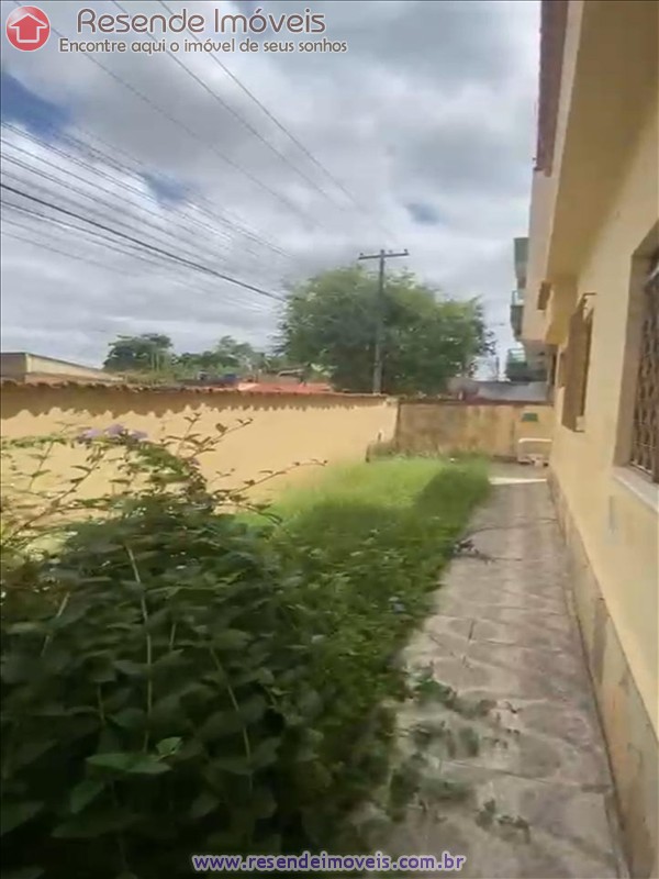 Casa comercial a Venda no Vila Julieta em Resende RJ