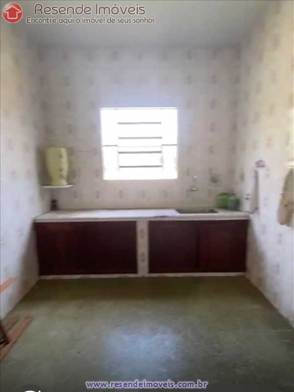 Casa comercial a Venda no Vila Julieta em Resende RJ