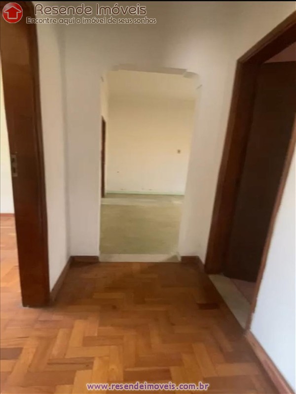 Casa comercial a Venda no Vila Julieta em Resende RJ