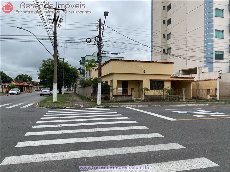 Casa comercial a Venda no Vila Julieta em Resende RJ