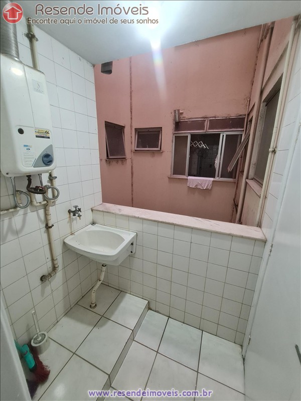 Apartamento para Alugar ou Venda no Comercial em Resende RJ
