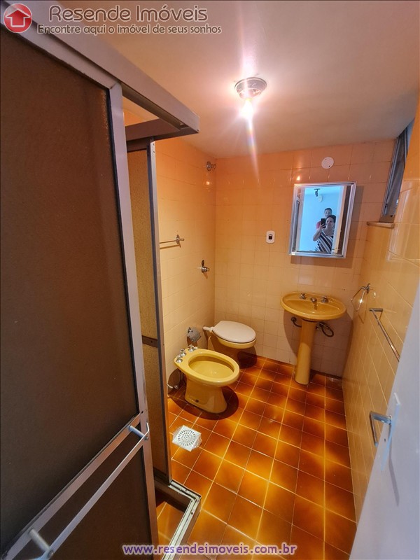 Apartamento para Alugar ou Venda no Comercial em Resende RJ