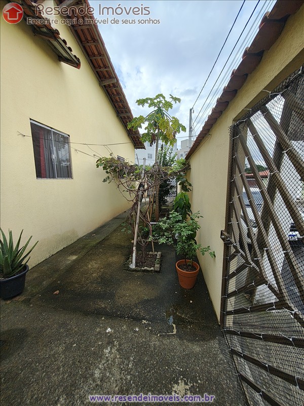 Casa a Venda no Itapuca em Resende RJ