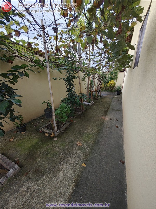 Casa a Venda no Itapuca em Resende RJ