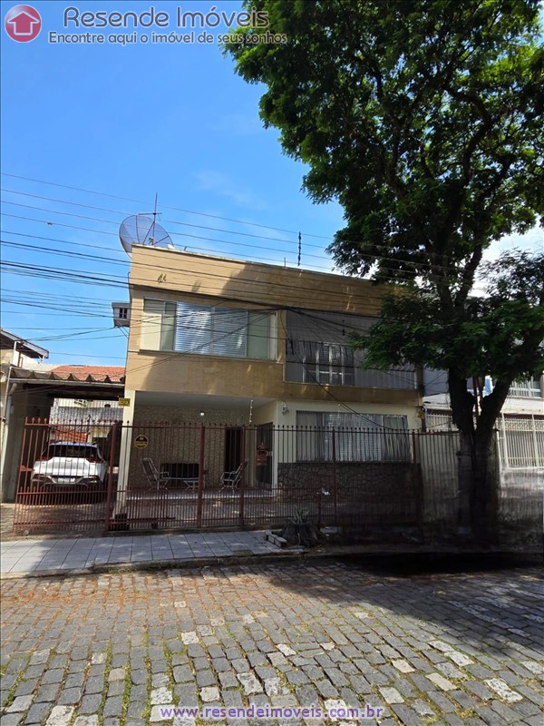 Casa a Venda no Centro em Resende RJ