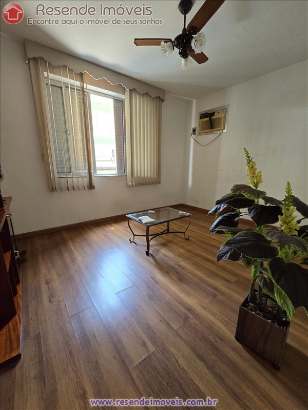 Casa a Venda no Centro em Resende RJ