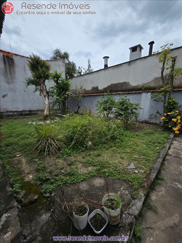 Casa a Venda no Paraíso em Resende RJ