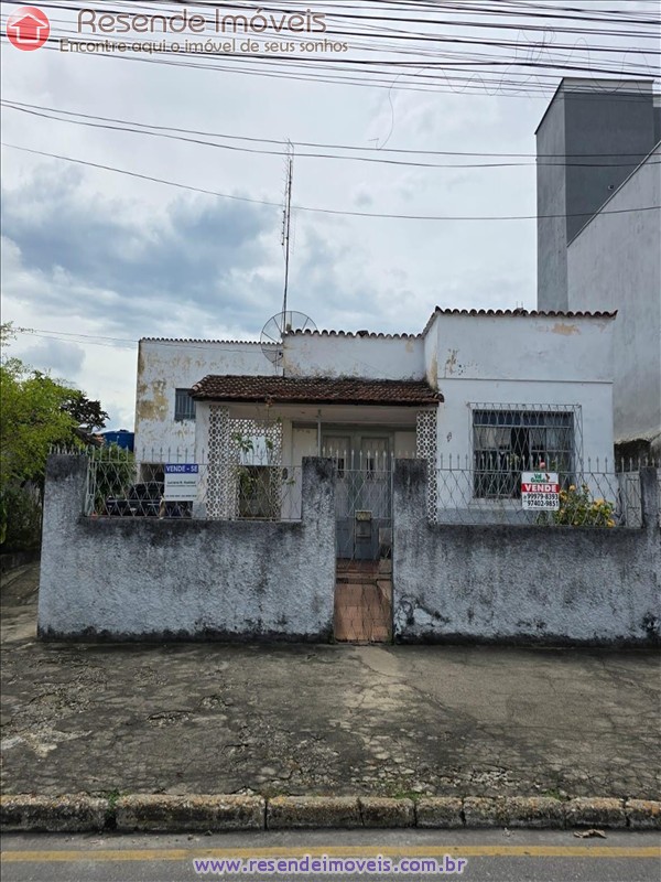 Casa a Venda no Paraíso em Resende RJ