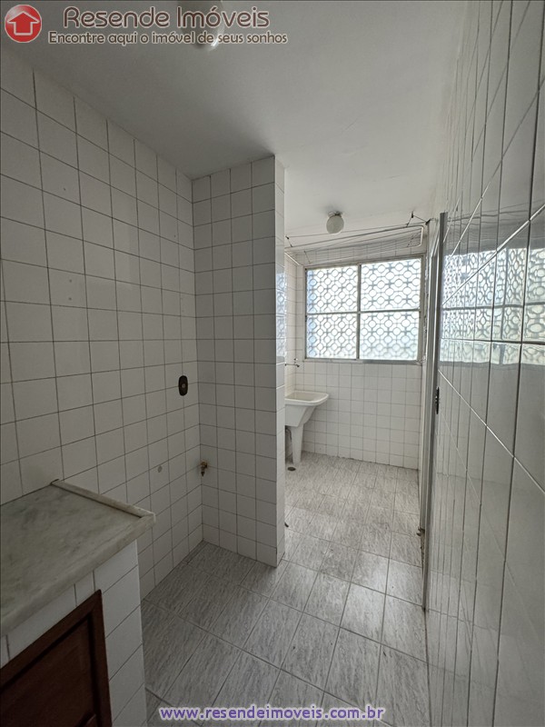 Apartamento para Alugar no Comercial em Resende RJ