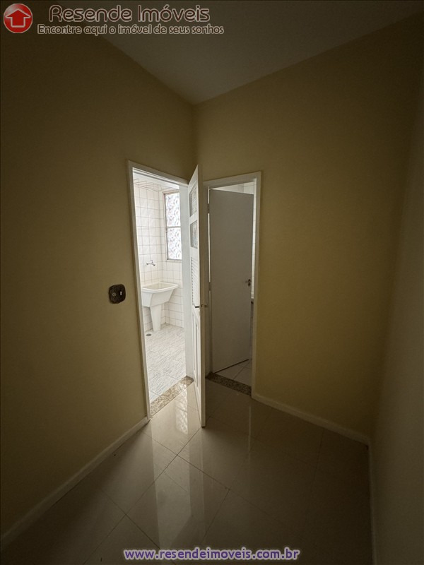 Apartamento para Alugar no Comercial em Resende RJ