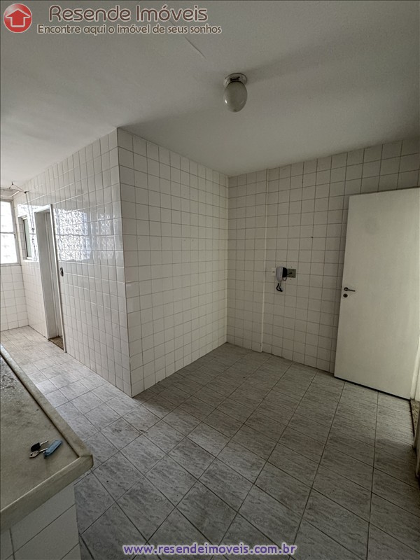 Apartamento para Alugar no Comercial em Resende RJ
