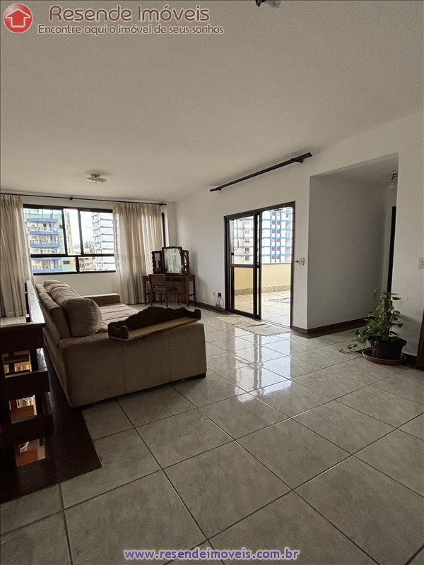 Cobertura a Venda no Centro em Resende RJ