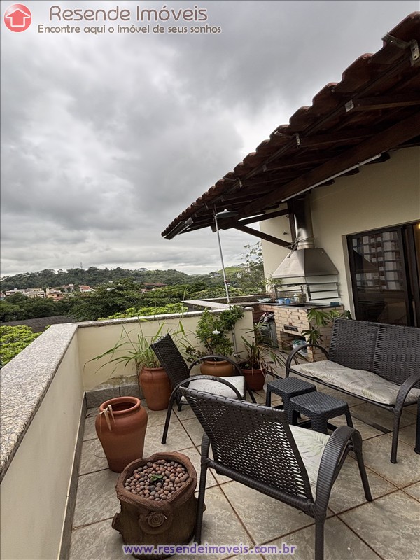 Cobertura a Venda no Centro em Resende RJ