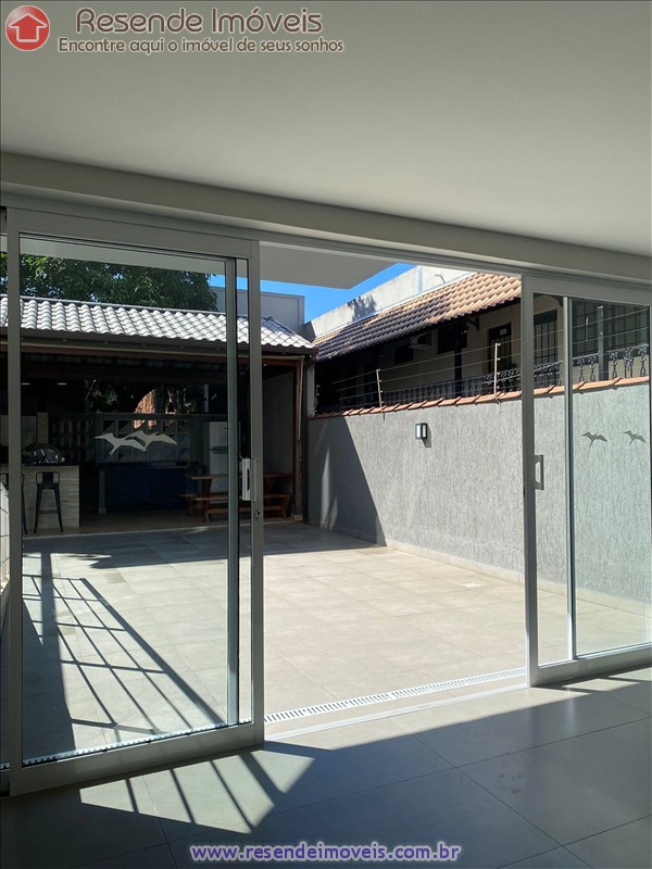 Apartamento para Alugar ou Venda no Campos Elíseos em Resende RJ