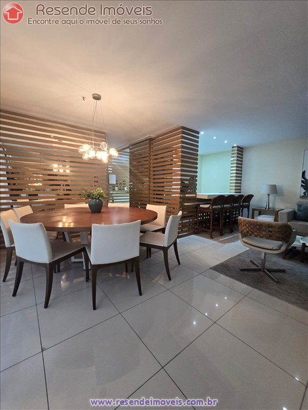 Apartamento a Venda no Comercial em Resende RJ