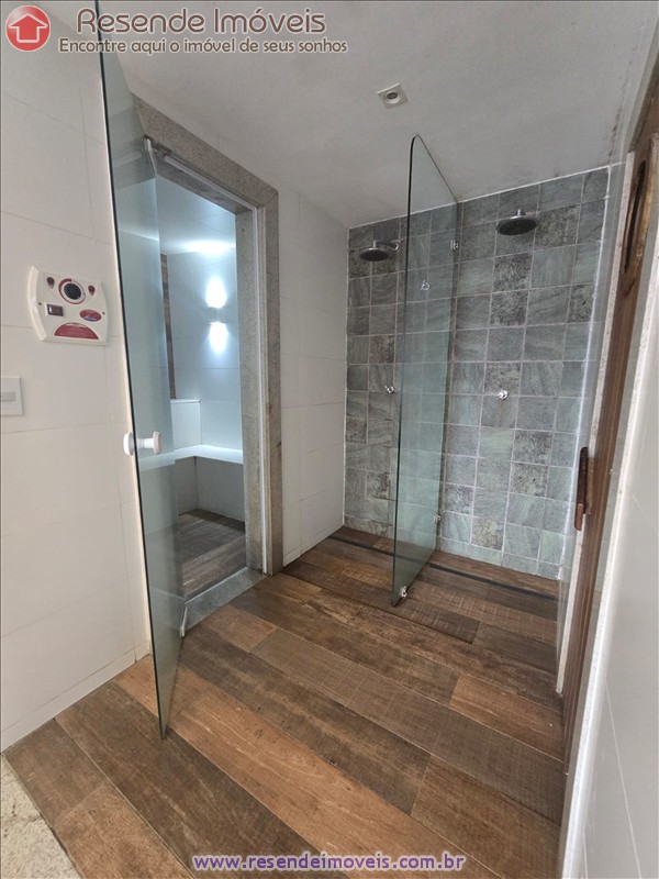 Apartamento a Venda no Comercial em Resende RJ