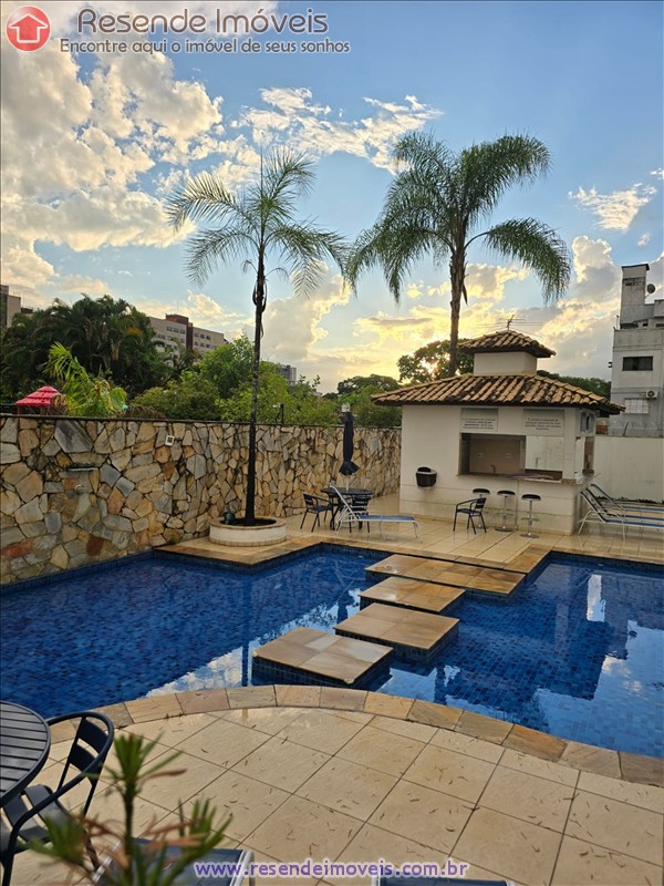 Apartamento a Venda no Comercial em Resende RJ