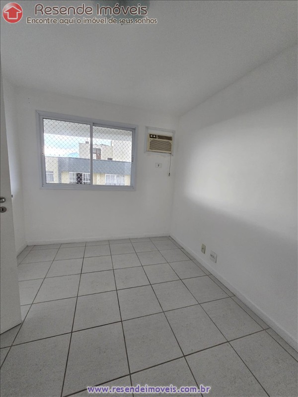 Apartamento a Venda no Comercial em Resende RJ