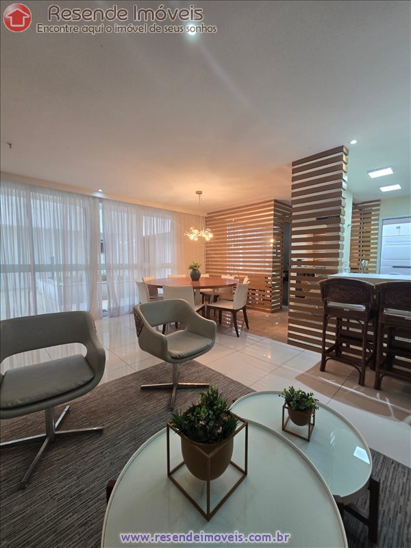 Apartamento a Venda no Comercial em Resende RJ