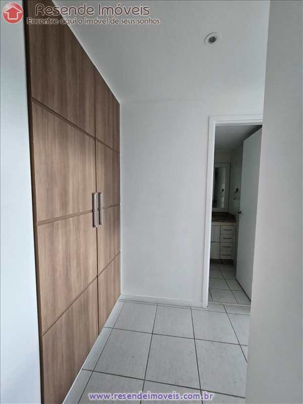 Apartamento a Venda no Comercial em Resende RJ