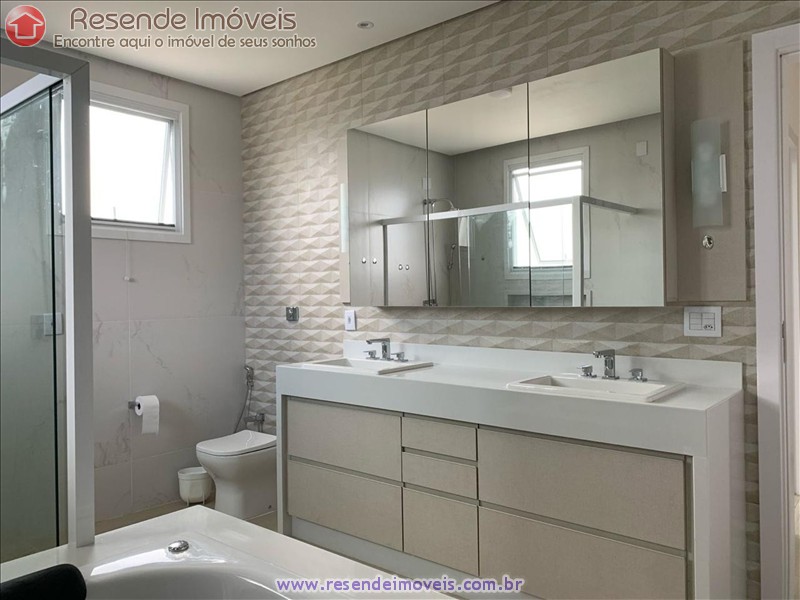 Casa em condomínio a Venda no Parque Ipiranga em Resende RJ