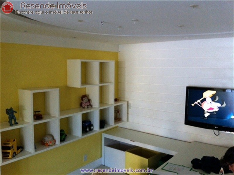 Apartamento a Venda no Comercial em Resende RJ