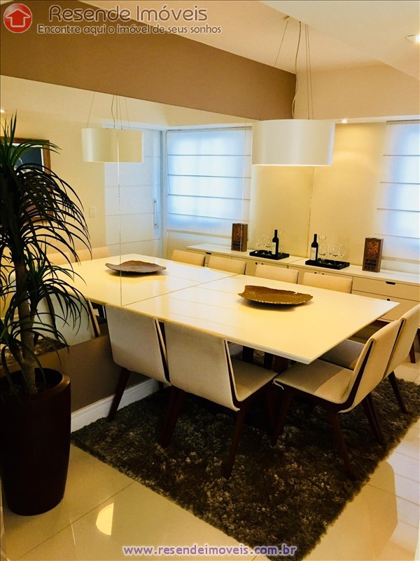 Apartamento a Venda no Comercial em Resende RJ