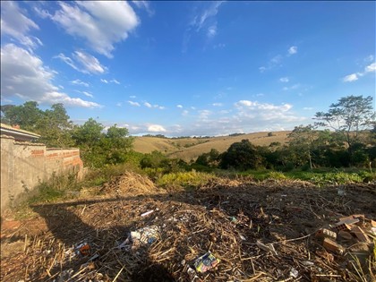 Terreno à Venda em Resende RJ