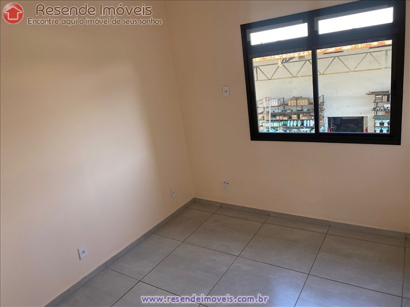Apartamento a Venda no Comercial em Resende RJ