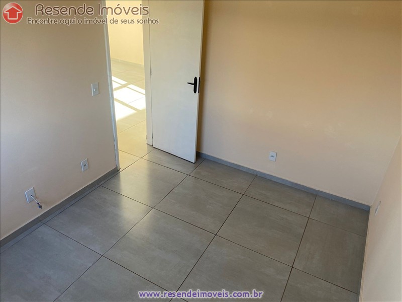 Apartamento a Venda no Comercial em Resende RJ