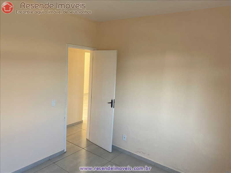 Apartamento a Venda no Comercial em Resende RJ