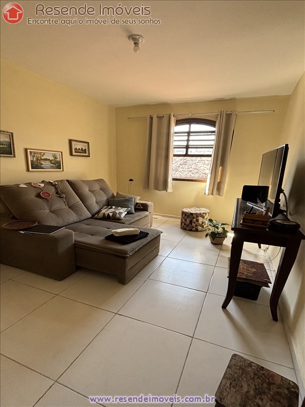 Casa a Venda no Jardim Tropical em Resende RJ