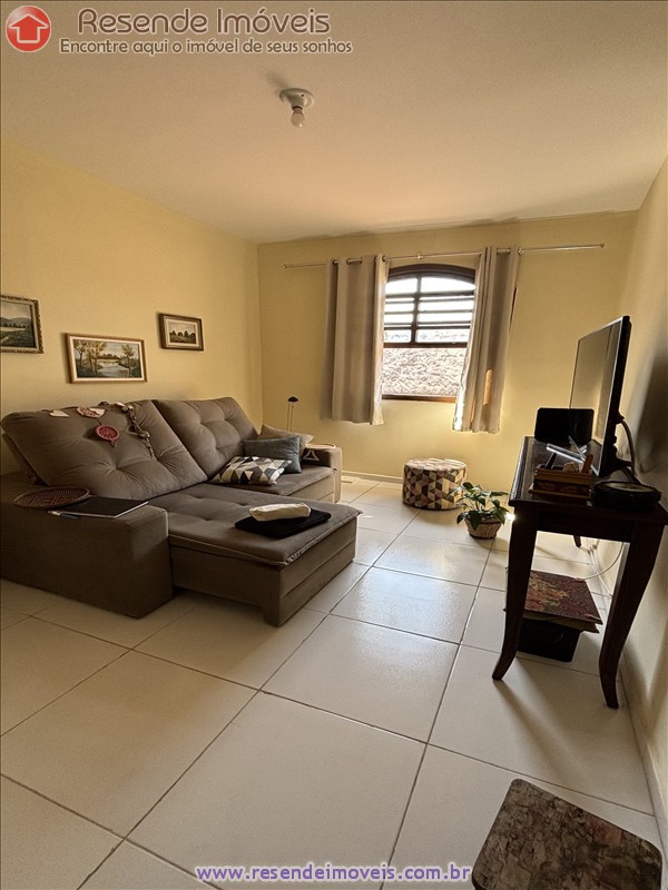 Casa a Venda no Jardim Tropical em Resende RJ