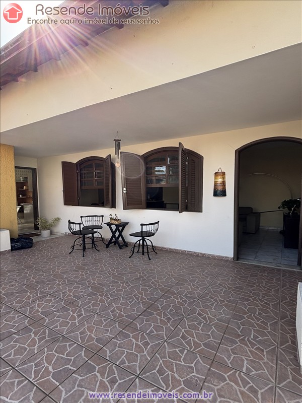 Casa a Venda no Jardim Tropical em Resende RJ