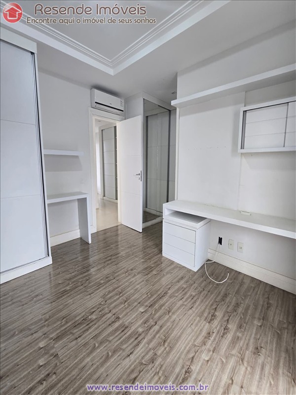 Casa em condomínio para Alugar ou Venda no Morada da Colina em Resende RJ