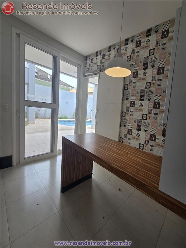 Casa em condomínio para Alugar ou Venda no Morada da Colina em Resende RJ