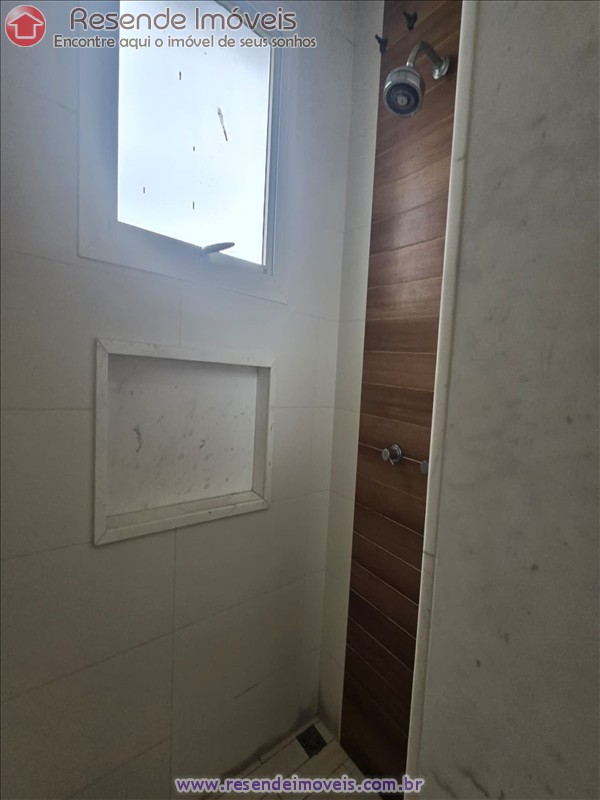 Casa em condomínio para Alugar ou Venda no Morada da Colina em Resende RJ