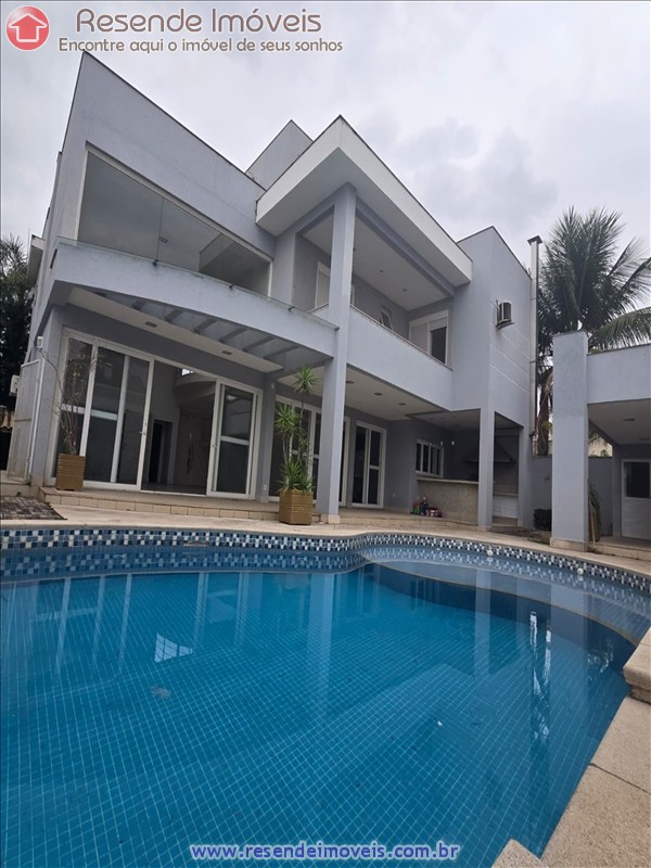 Casa em condomínio para Alugar ou Venda no Morada da Colina em Resende RJ