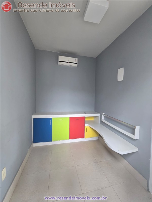 Casa em condomínio para Alugar ou Venda no Morada da Colina em Resende RJ