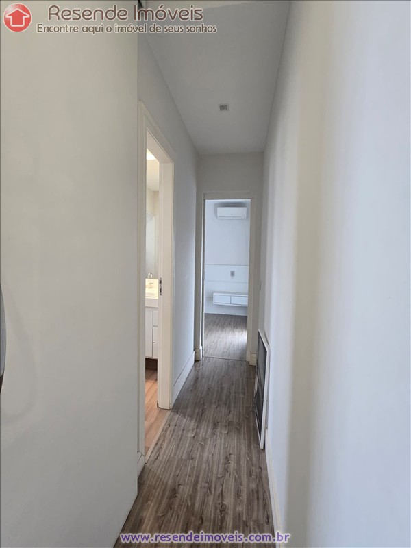 Casa em condomínio para Alugar ou Venda no Morada da Colina em Resende RJ