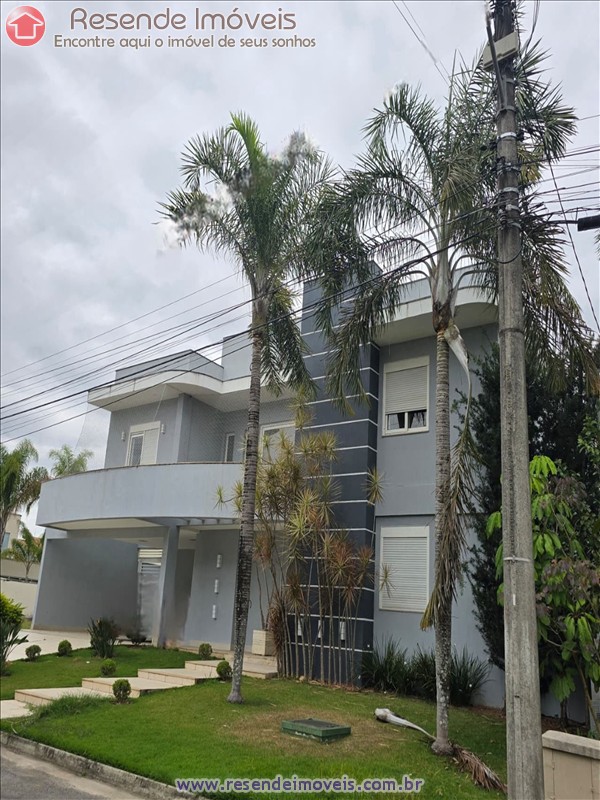 Casa em condomínio para Alugar ou Venda no Morada da Colina em Resende RJ